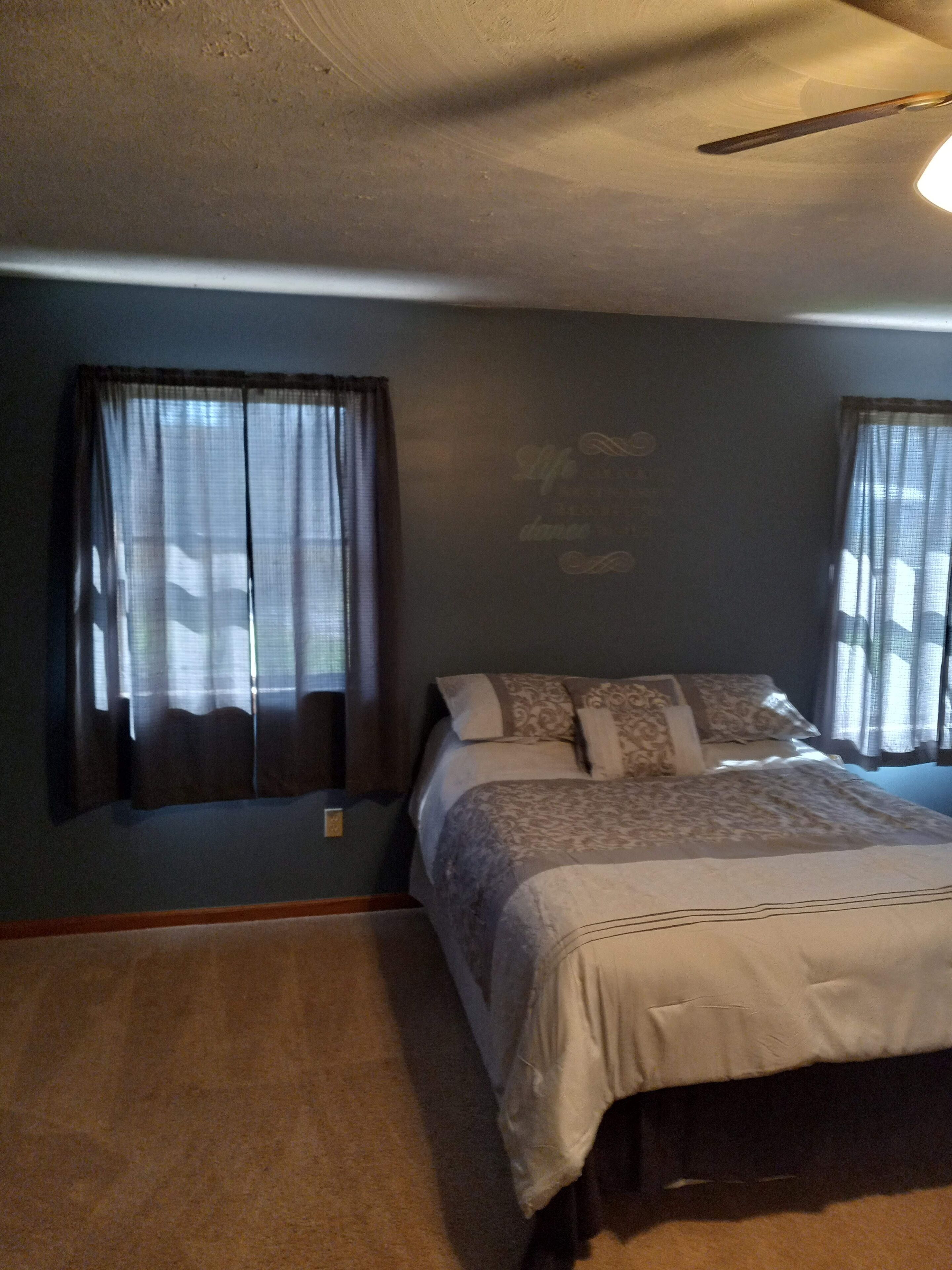 4 habitaciones, wifi gratis y ropa de cama 