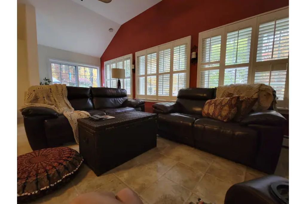 Beautiful cottage with HOT TUB in Kingston/Woodstock  Catskills, Hudson Valley