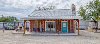 Cabins by the Frio River - River Rock Cabin #2
