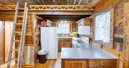 Unique Cabin by the Frio - River Rock Cabin #3