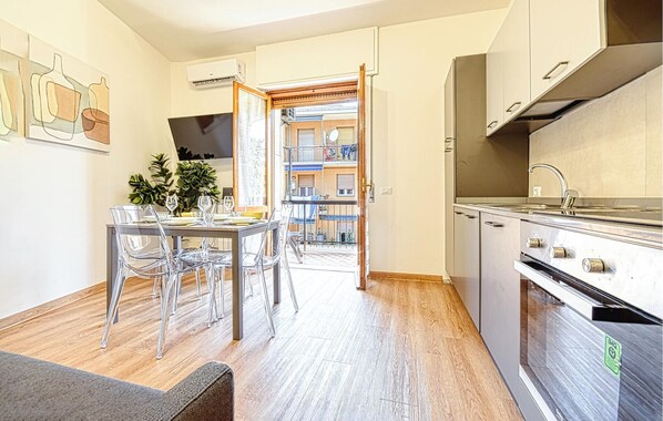 Refrigerador, parrilla de estufa y lavavajillas 