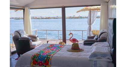 Titicaca Mojsa Lodge, Uros Island