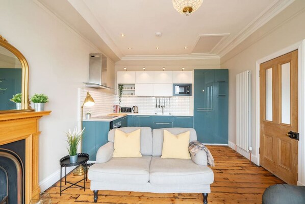 Apartment | 2 bedrooms - Heritage Quarter - 2 Minutes From Centre (Dunfermline)