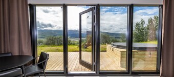 North Mountain View Suites