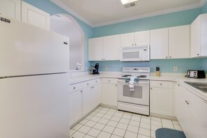 Fridge, microwave, stovetop, dishwasher - Pool Access + Balcony: Barefoot Resort Retreat! (North Myrtle Beach)