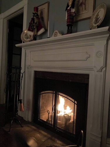 Colonial house in downtown N Wilkesboro NC with fireplace