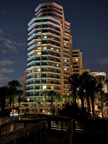 High End, Luxurious 2/2 Private Beach condo w/ Golf Cart, w/heat pool & hot tub.