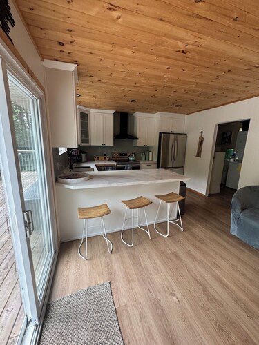 Two Cottages-On Island- Great for two families