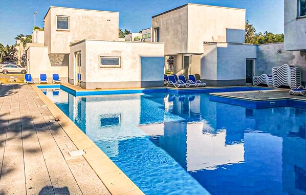 Indoor pool - Awesome apartment in Pogorzelica (Pogorzelica)