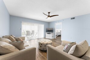 2 sovrum, strykjärn/strykbräda, gratis wi-fi och sängkläder