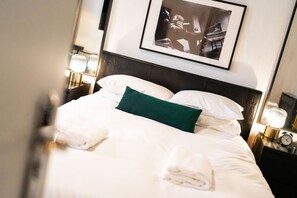 Apartment | 2 bedrooms, travel crib - Princess Street Studios (Dundee)