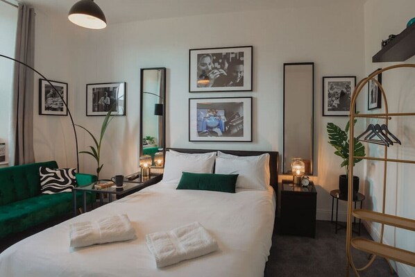 2 habitaciones y cuna de viaje