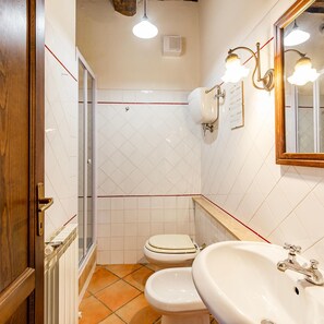 Apartamento, acessível | Banheiro
