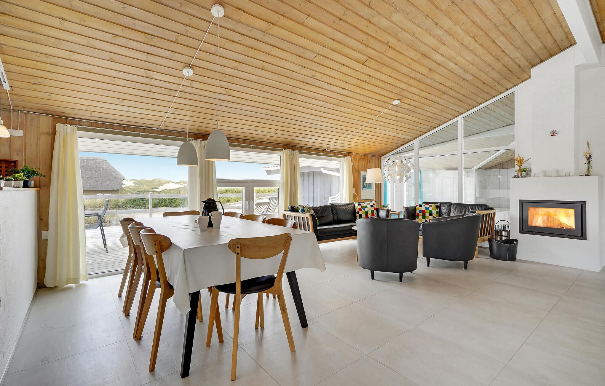 TV, peis og DVD-spiller