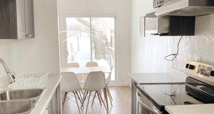 Stunning 3 bedroom single family home.