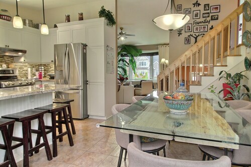 Cosy house 3 minutes from Bromont ski slopes