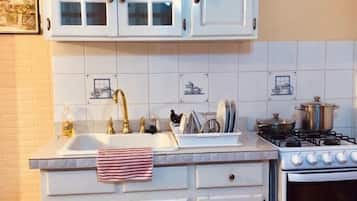 Microwave, oven, stovetop