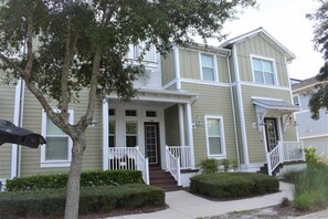 Imagen sin descripción, 4 de 46, botón