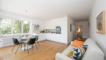 Apartment | 2 bedrooms, Internet