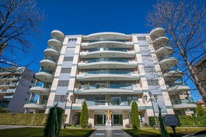 Apartment | 1 bedroom, Internet - Prestige du Lac 27 in Lugano (Lugano)