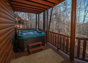 House, Multiple Beds (Smoky Treehouse Lodge  #614) | Outdoor spa tub - Smoky Treehouse Lodge #614 (Sevierville)