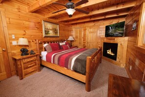 House, Multiple Beds (Smoky Treehouse Lodge  #614) | 5 bedrooms - Smoky Treehouse Lodge #614 (Sevierville)