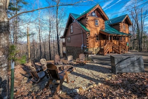 บ้านพัก, หลายเตียง (Smoky Treehouse Lodge  #614) | บริเวณภายนอก