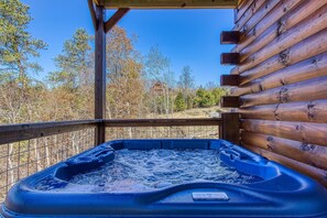 Maison, Plusieurs lits (Sun Splash #342) | Baignoire à remous extérieure