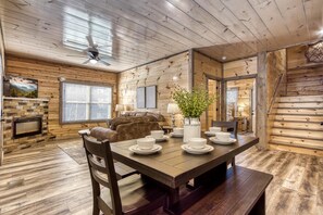 House, Multiple Beds (Sun Splash #342) | Dining - Sun Splash #342 (Sevierville)