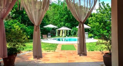 Pool House An ka in Marezige