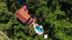 Unclassified image, 4 of 72, button - Pool House An ka in Marezige (Koper)