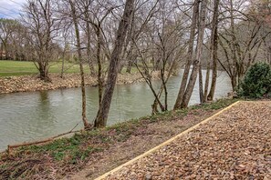 House, Multiple Beds (River Elegance #2335) | Property grounds - River Elegance #2335 (Pigeon Forge)