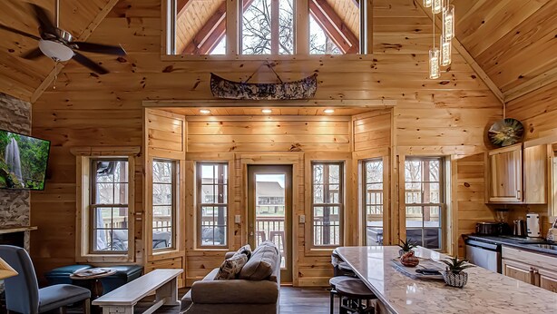House, Multiple Beds (River Elegance #2335) | Living area - River Elegance #2335 (Pigeon Forge)