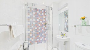 Departamento (2 Bedrooms) | Baño | Toallas y shampoo 