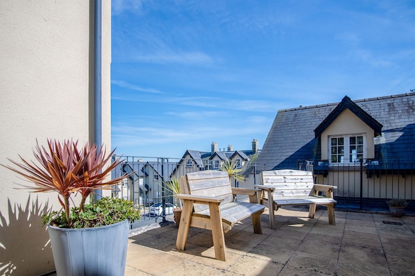 Exterior - Minarvon - 2 Bedroom Apartment - Saundersfoot (Saundersfoot)