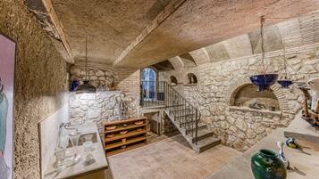 4 bedrooms, Internet