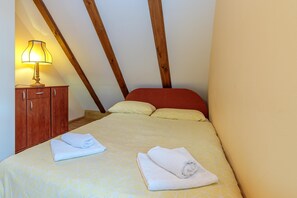 House | 4 bedrooms, Internet - Heated Pool Chalet Zavrh 1 (Brod Moravice)