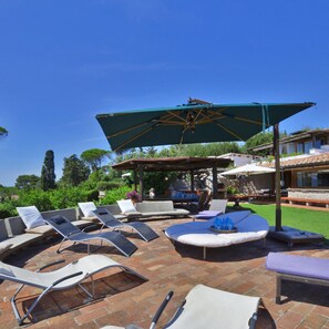 Villa | 4 bedrooms, Internet