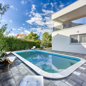 4 habitaciones y acceso a internet 