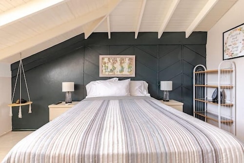 Leisure Duplex At Csompo Silver Manor