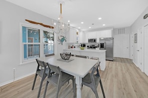 Dining - Pelican Paradise: Spacious 30A Pet-Friendly Home w/Pool and Beach Access (Santa Rosa Beach)