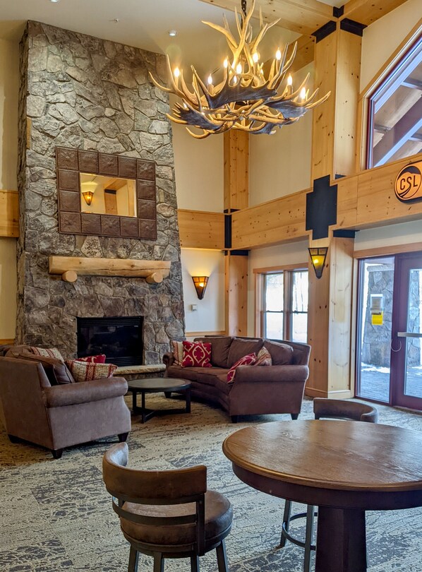 Interior - Location! Best skiing in Copper at Your Fingertips (Frisco)