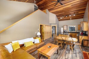 TV, fireplace - Ski-in/out condo w/great views, electric burning fireplace & great location! - Big Horn Powder Run (Big Sky)