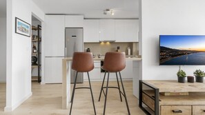 Fridge, oven, dishwasher, coffee/tea maker - Roli | sea views - pool - terrace (Estepona)
