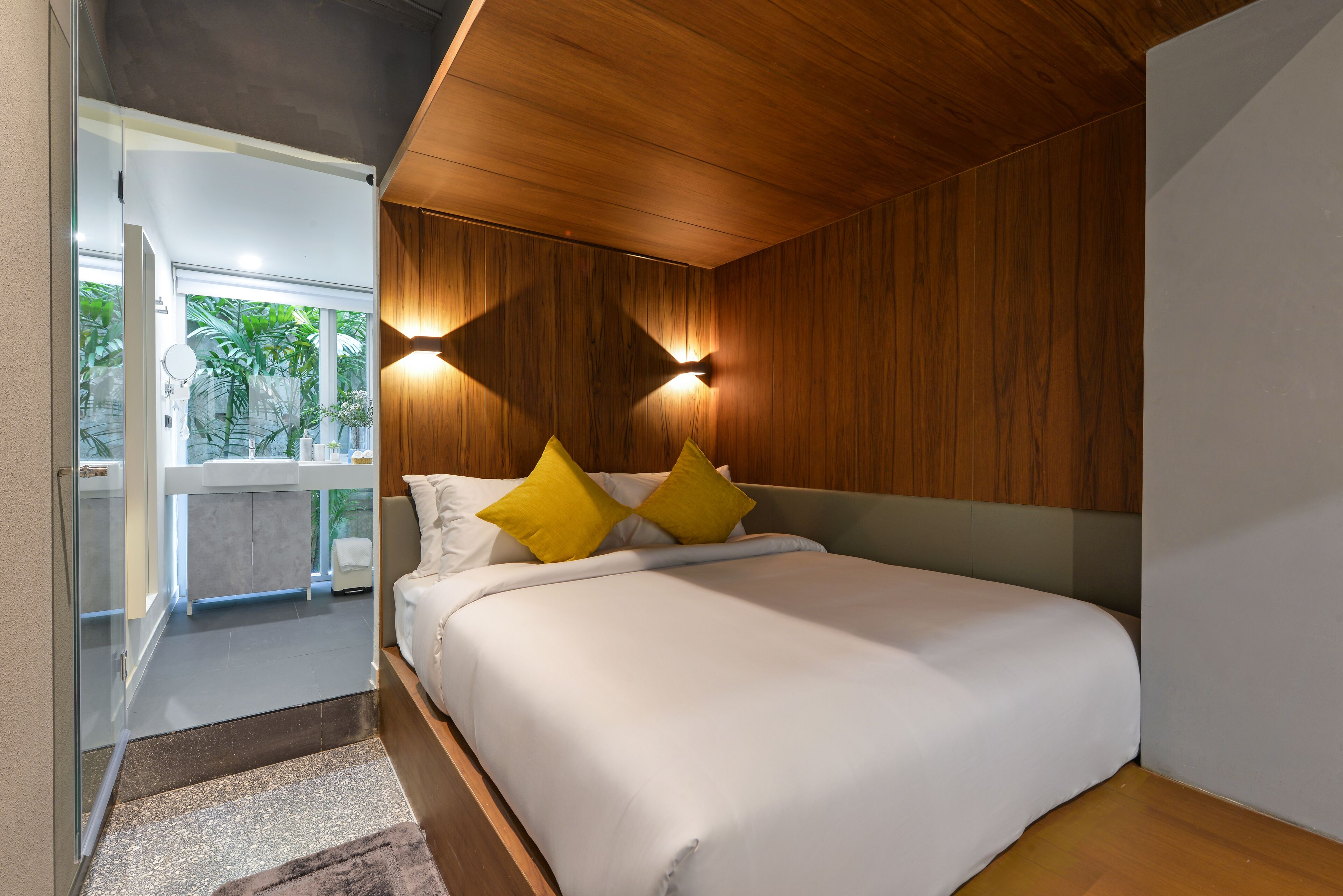 Foto - Tiang Capsule