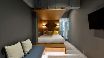 Deluxe Room | In-room safe, free WiFi