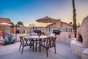 Outdoor dining