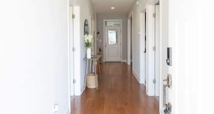 4 Minutes to UNC - 7 Minutes to Carrboro - En-Suite Bathrooms