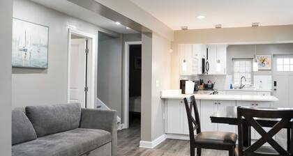 House with 12 Beds with Large Deck near Capital View & Downtown Nashville