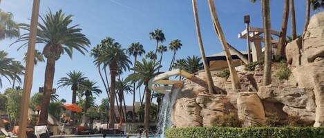 Piscine extérieure, piscine chauffée